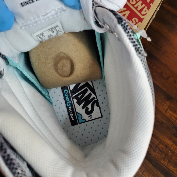 Vans Comfycush Sk8-Hi In Bloom Men Size 8, Women Size 9.5 - Picture 7 of 10